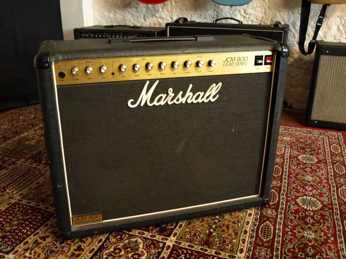 Marshall JCM800 100w Combo – Unique Guitars