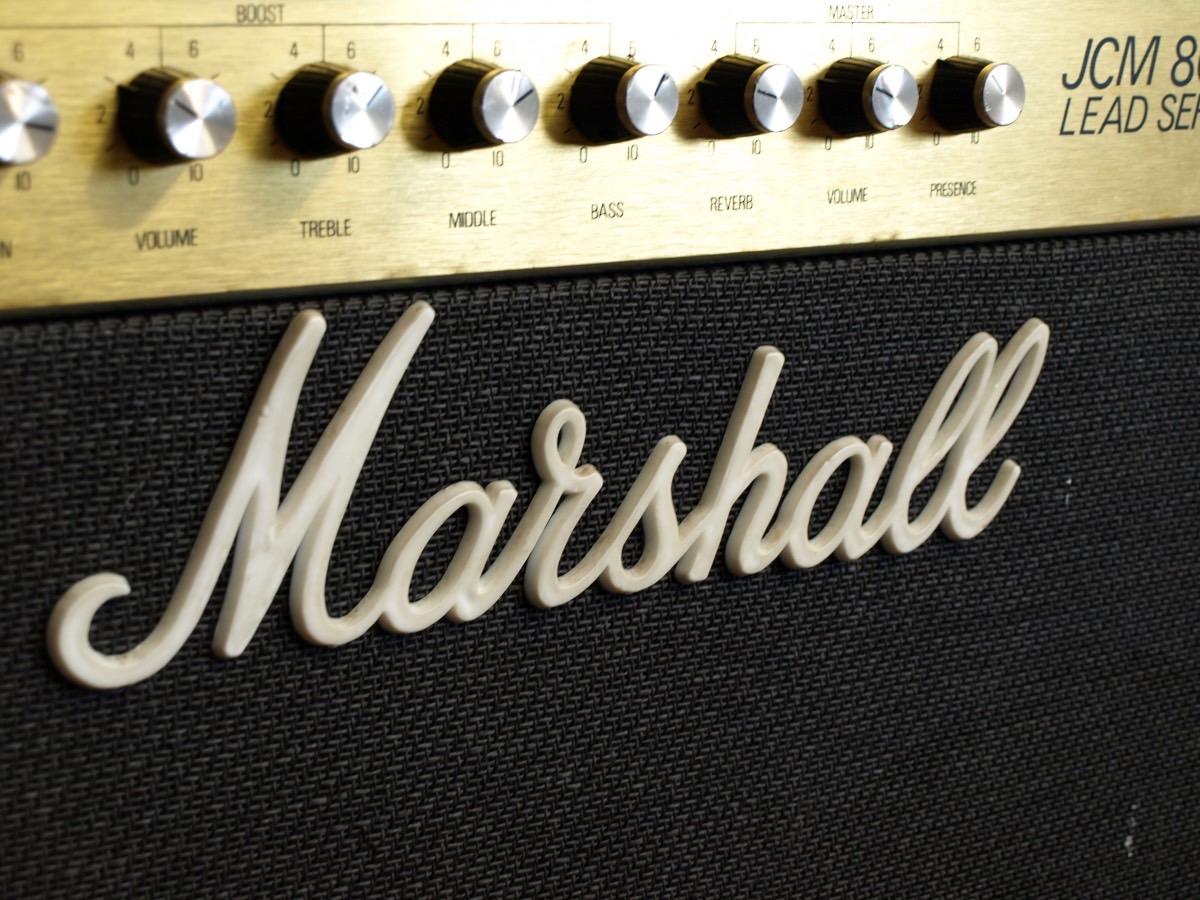 Marshall JCM800 100w Combo – Unique Guitars